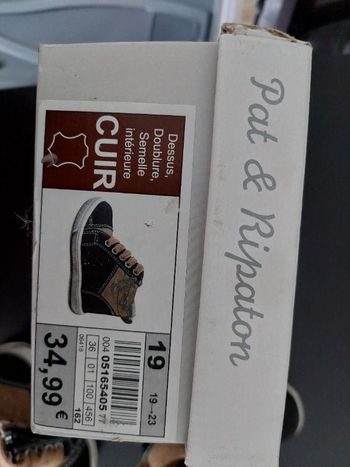 Chaussures garçon taille 19