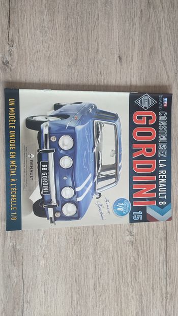 Fascicule numéro 15 n°15 seul sans pièce Renault R8 Gordini 1/8 1/8ème Eaglemoss collections #D08