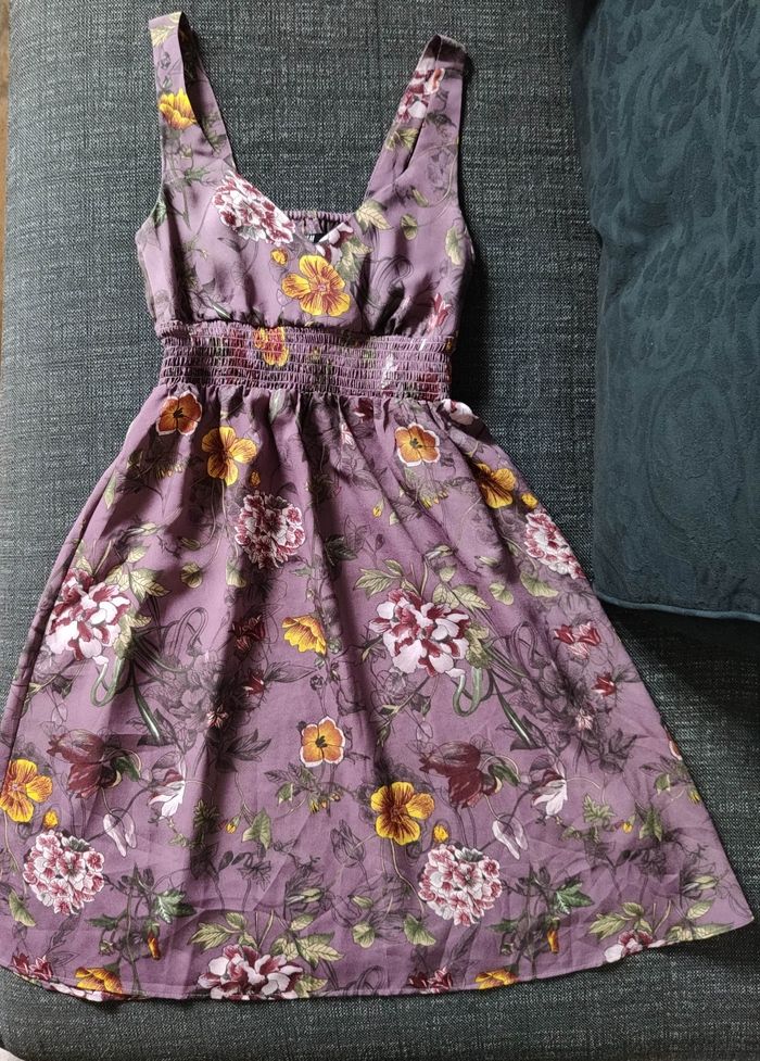 Robe rose à fleurs H&M T38 portée 1 fois