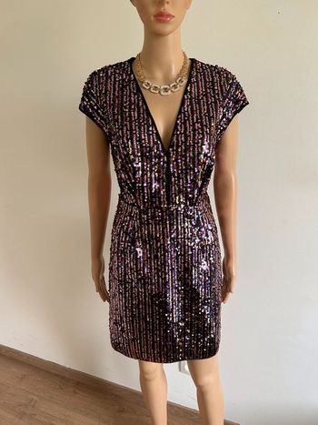 Robe en sequins neuve à manches courtes Morgan taille 36 (valeur 115€)