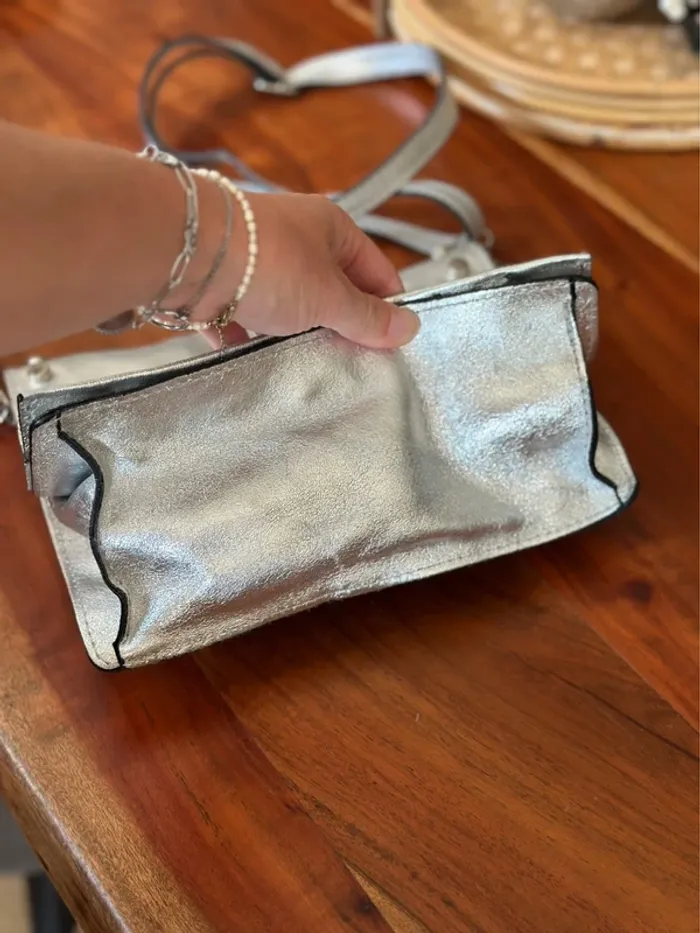 Sac bandoulière en cuir argenté Abaco - photo numéro 11