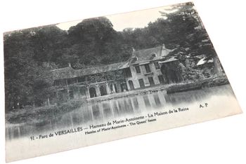 Carte postale ancienne  Versailles (Yvelines) Hameau de Marie-Antoinette