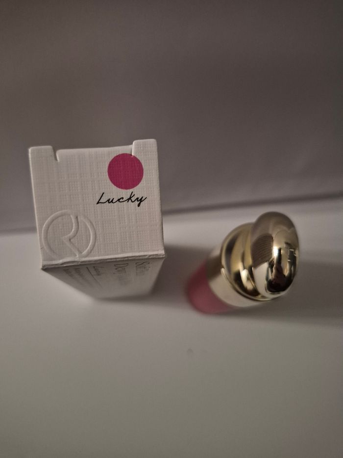 Blush liquide rare beauty - photo numéro 2