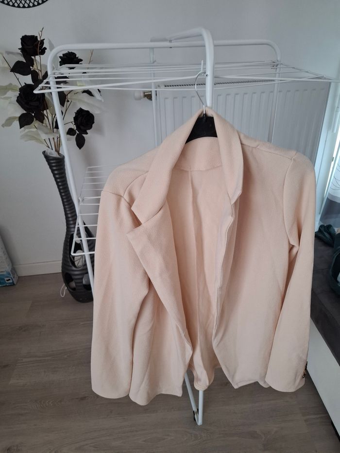 Veste beige - photo numéro 3