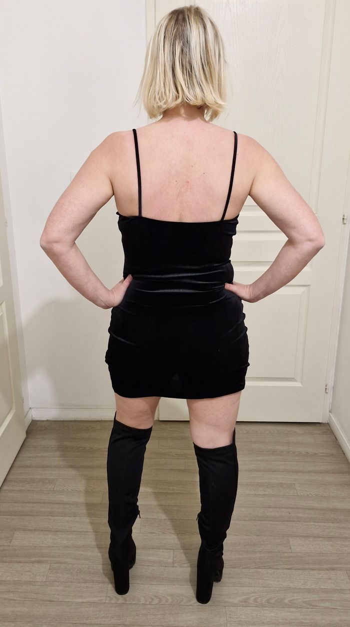 Cuissardes en daim noir sexy - photo numéro 3