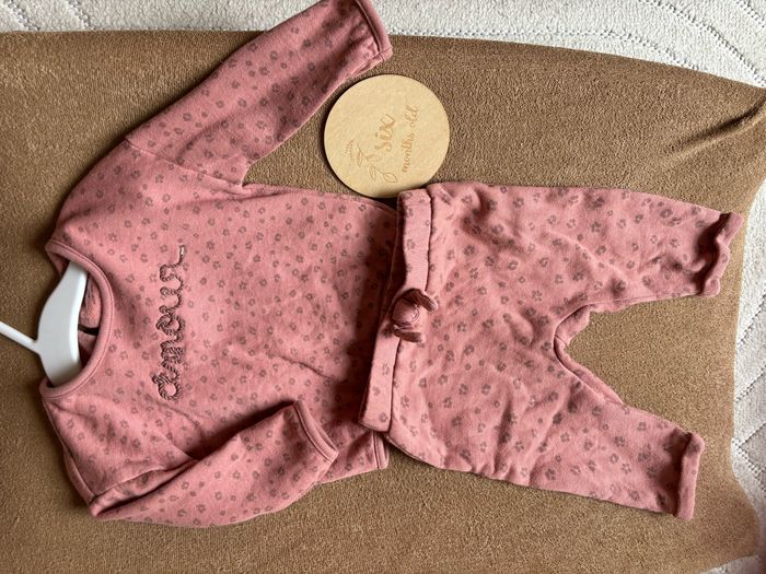 Ensemble bébé taille 6mois