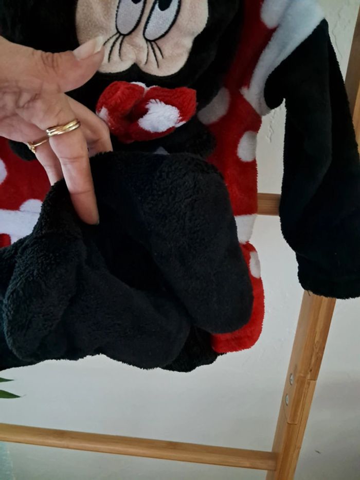 Surpyjama minnie neuf taille 12 mois 80cm - photo numéro 3