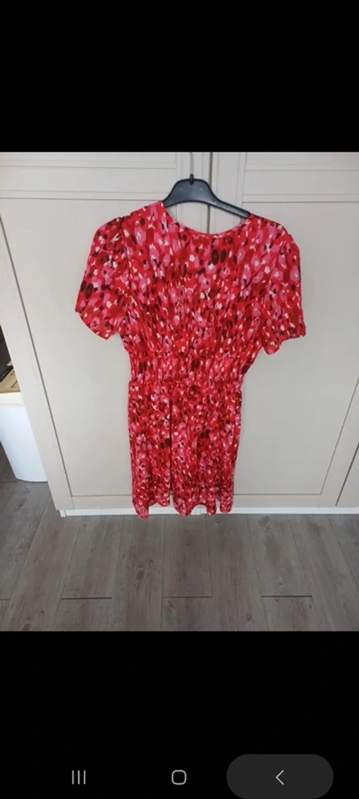 Robe d'été rouge - photo numéro 3