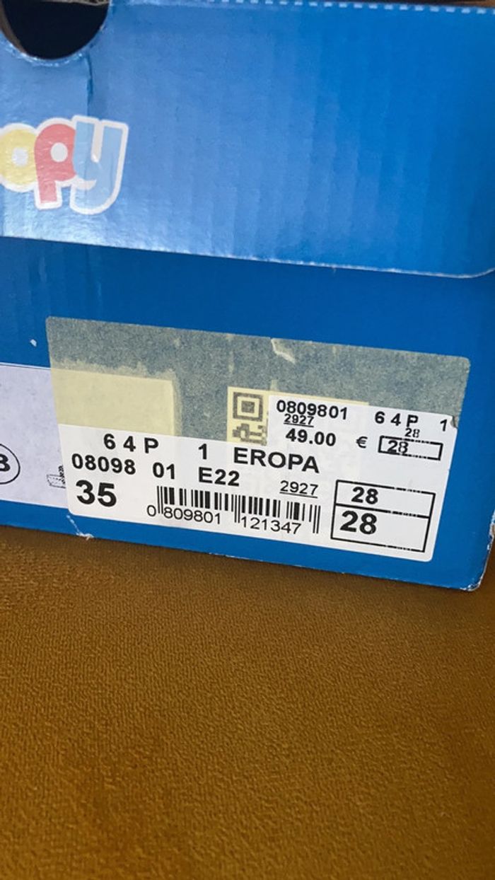 Sandales taille 28 - photo numéro 3