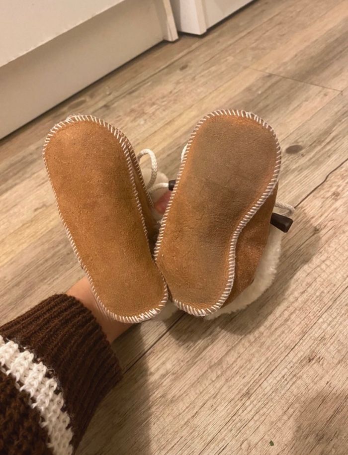 Lot de 2 chaussons fourrée peau d’agneau - photo numéro 5