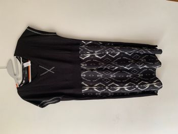 Robe noire - 42/44 - Taillissime