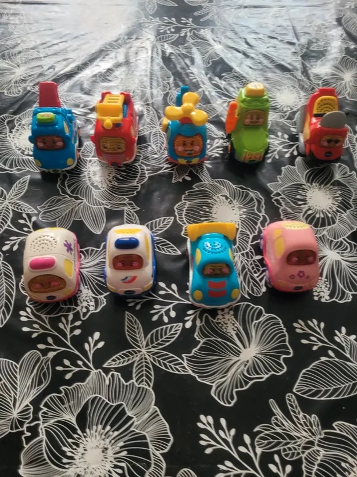 Lot 9 voitures Tut Tut bolides très bon etat