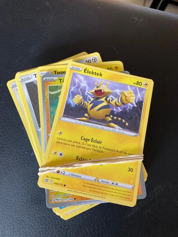 Carte Pokémon lot de cartes