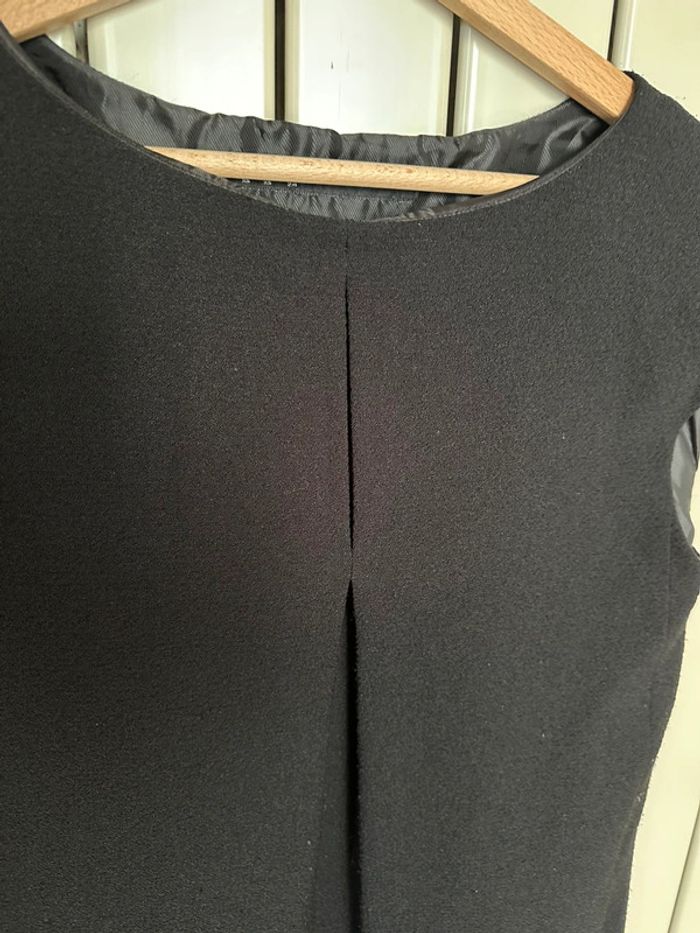 Petite robe noire zara xs - photo numéro 2