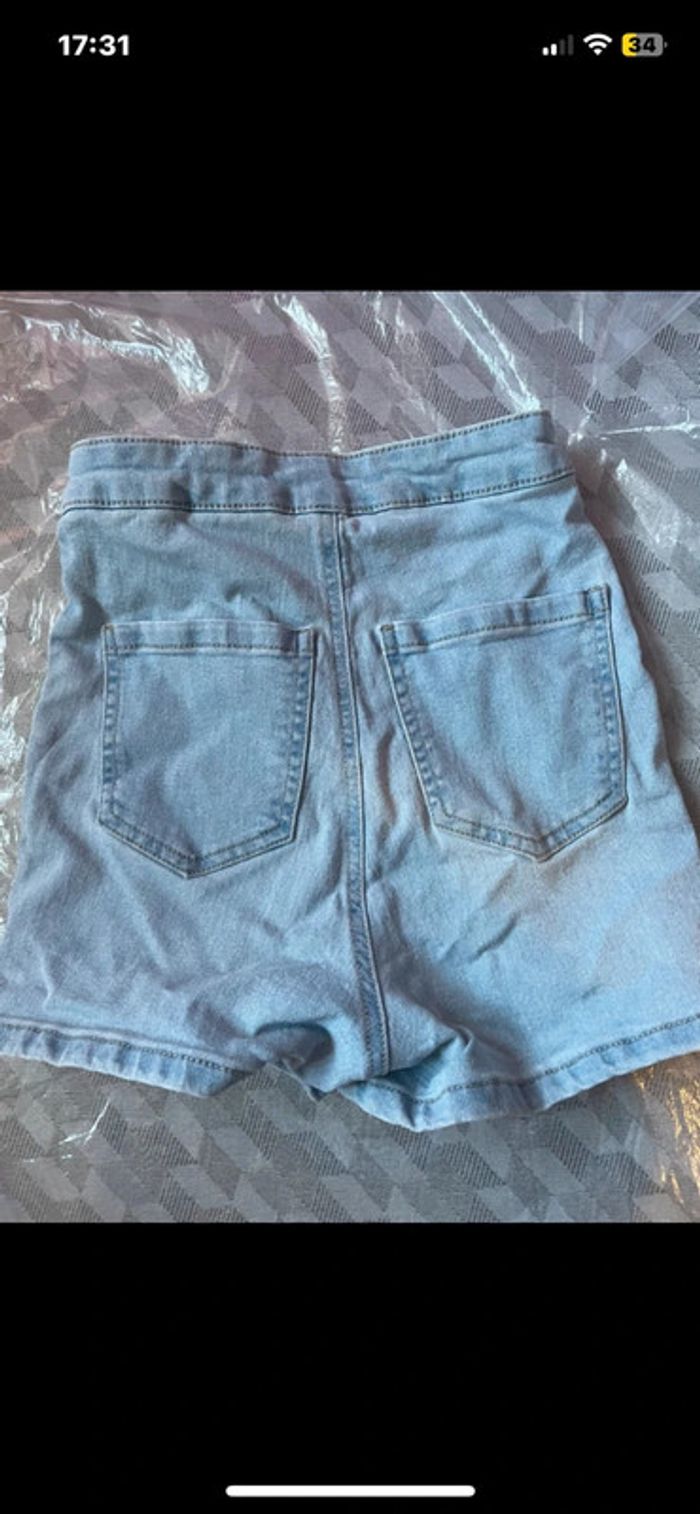 Short jegging en jean clair taille haute Jennyfer – tendance et confortable - photo numéro 2