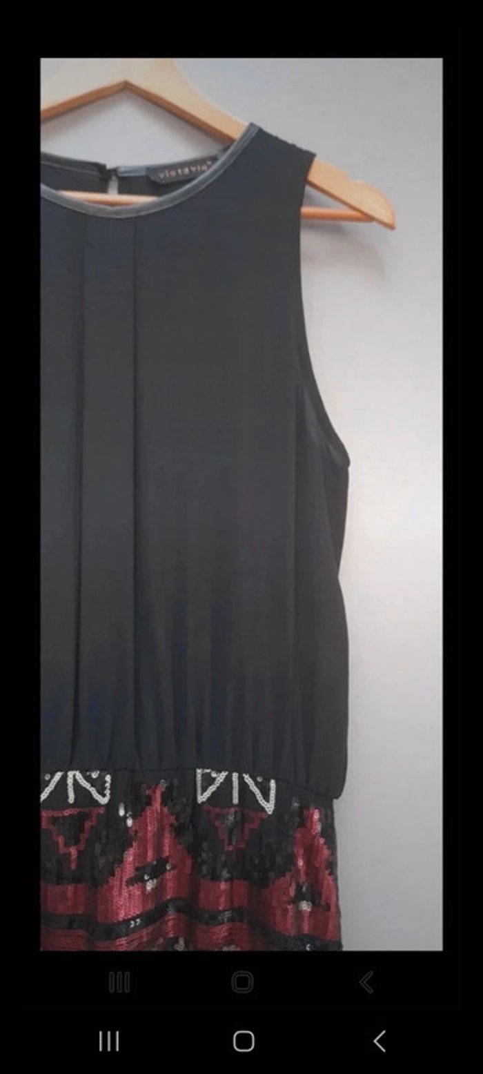 Robe noir avec sequins - photo numéro 4