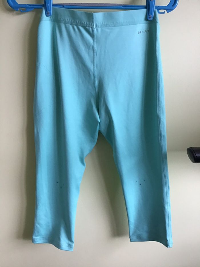 Legging Nike neuf - photo numéro 3