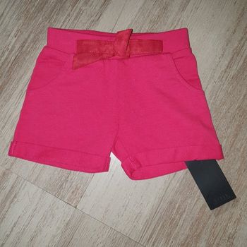 Short guess neuf fille 3/6mois