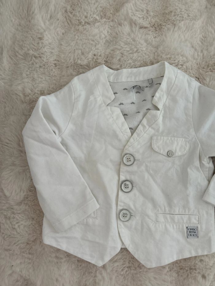 Très jolie blazer chic ikks 18 mois blanc - photo numéro 2