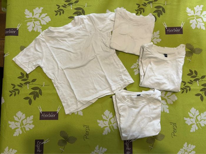 Lot 4 maillots de corps