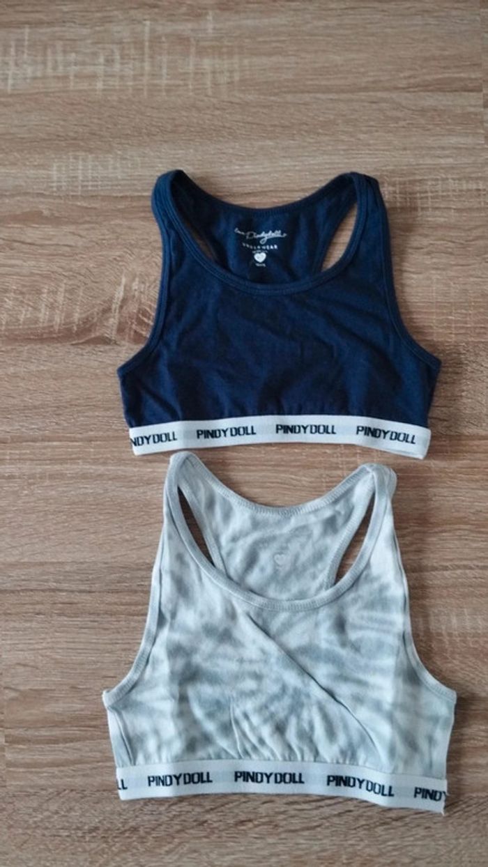 Lot de deux brassières fille pyndy doll taille 6/7 ans - photo numéro 2
