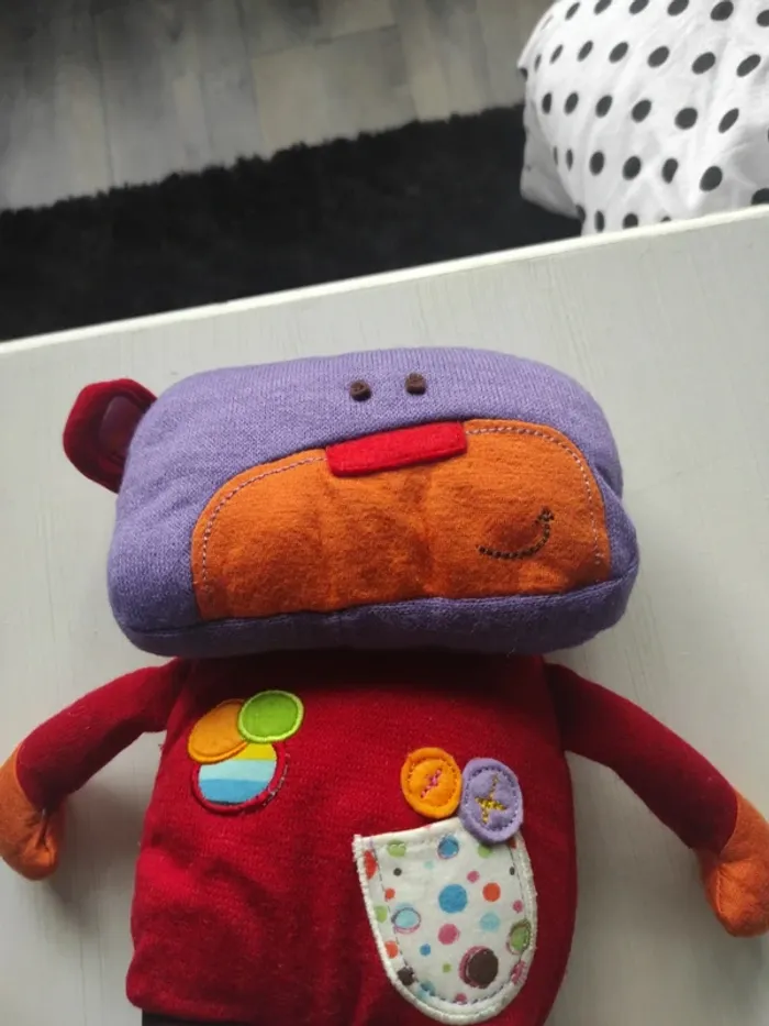Doudou Charly l ourson Fnac Eveil et jeux - photo numéro 2