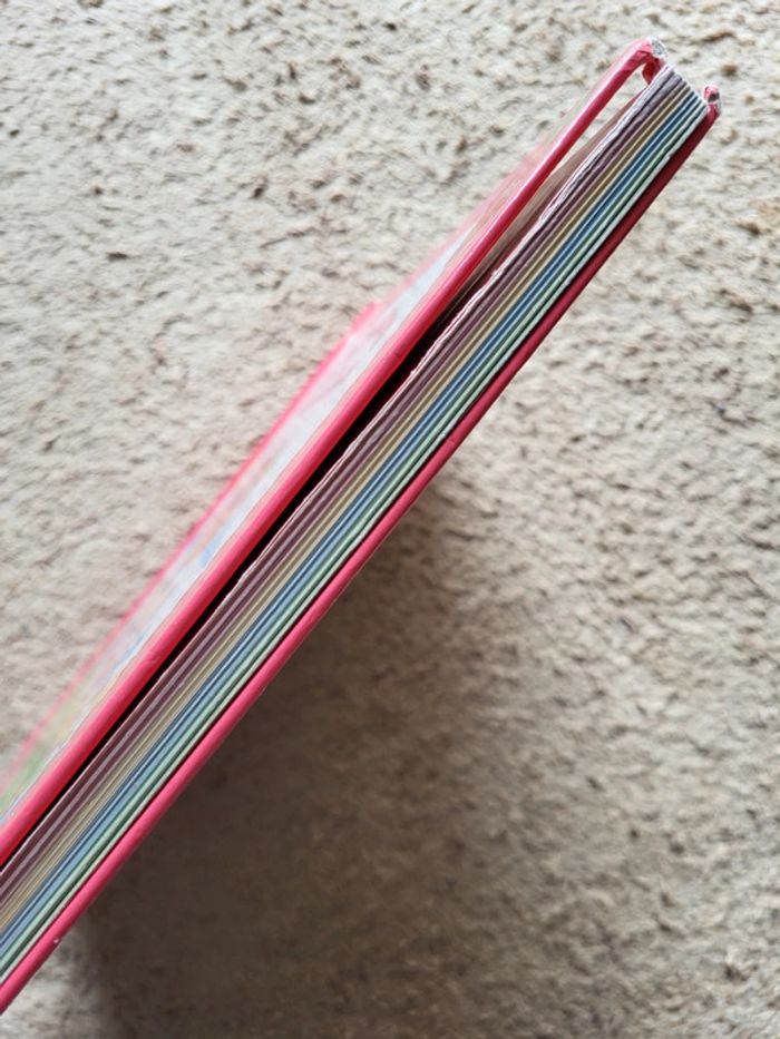 Livre enfants Les fraisi-histoires de Charlotte aux fraises - photo numéro 3