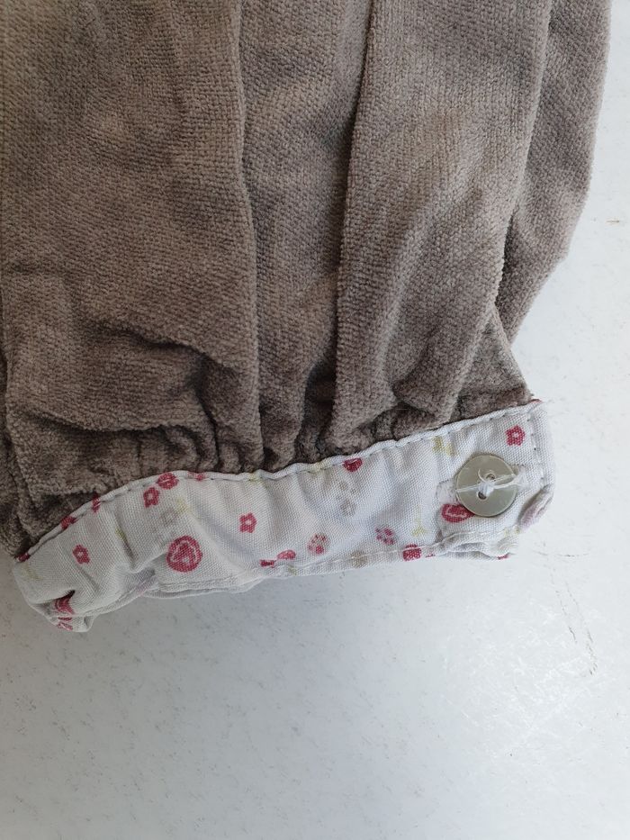 Pantalon fille 3  mois (60) - photo numéro 6