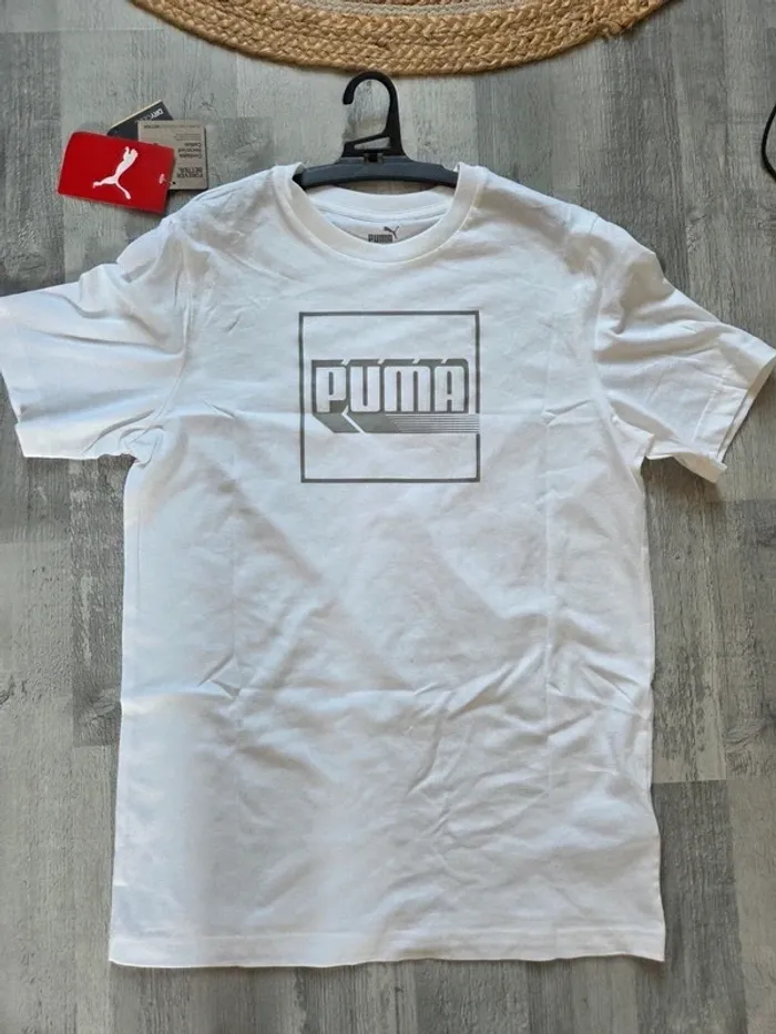 Tee shirt puma blanc