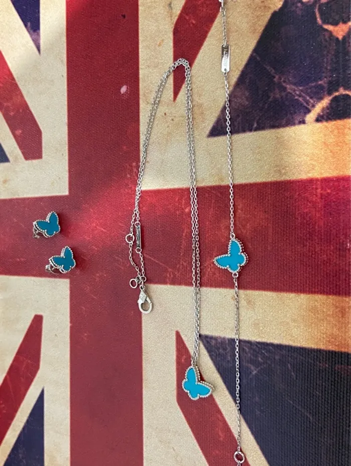 Ensemble de bijoux papillon bleu 🦋 - photo numéro 3