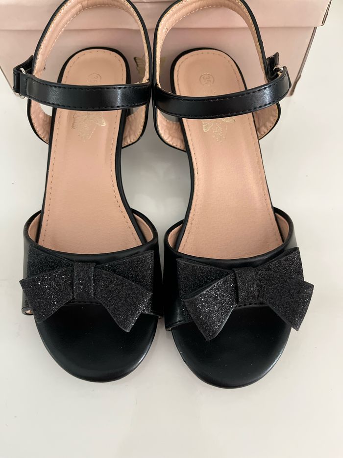 Chaussure à talon t 35 - photo numéro 2