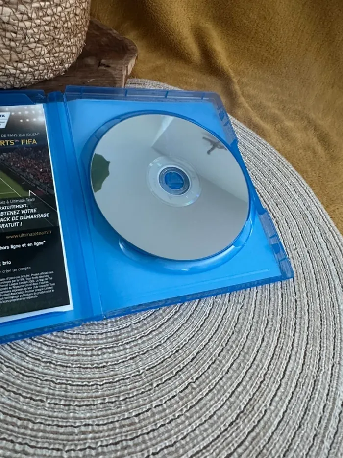 Jeu FIFA 15 Playstation4 - photo numéro 8