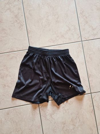Short sport pro touch 9/10 ans