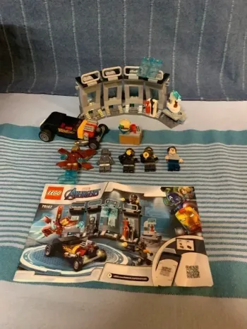 Lego Avengers Marvel 76167 "Iron-man Armory"