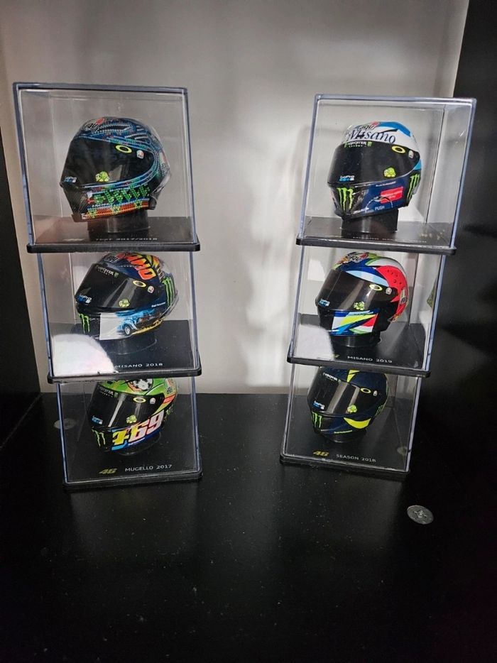 Casque valentino rossi - photo numéro 2