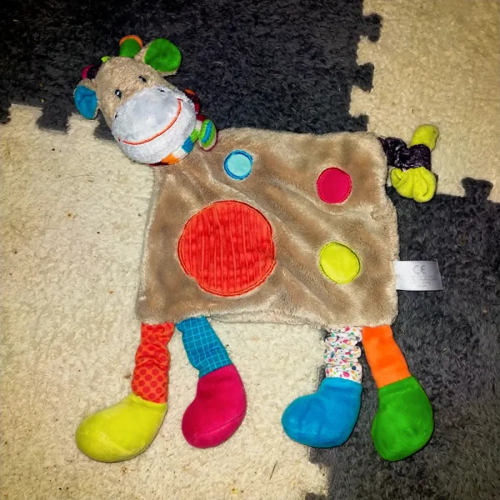 Doudou girafe Zoé plat multicolore Simba toys