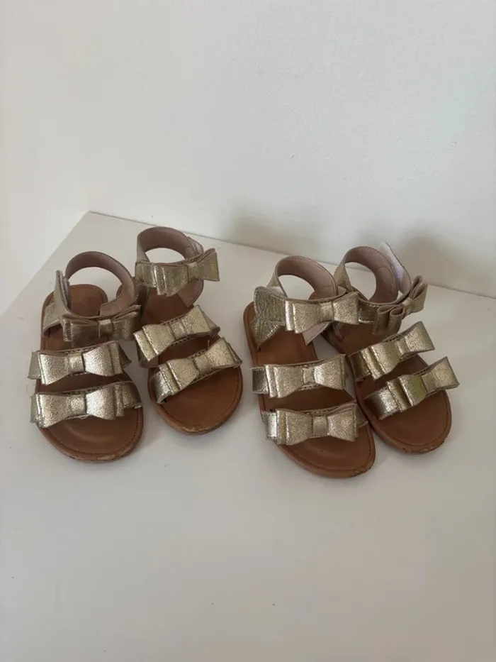 Sandales dorées