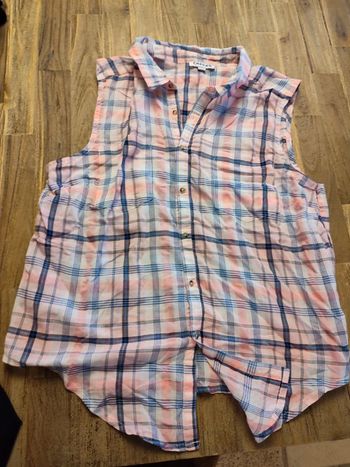 Chemise à carreaux sans manche taille 44