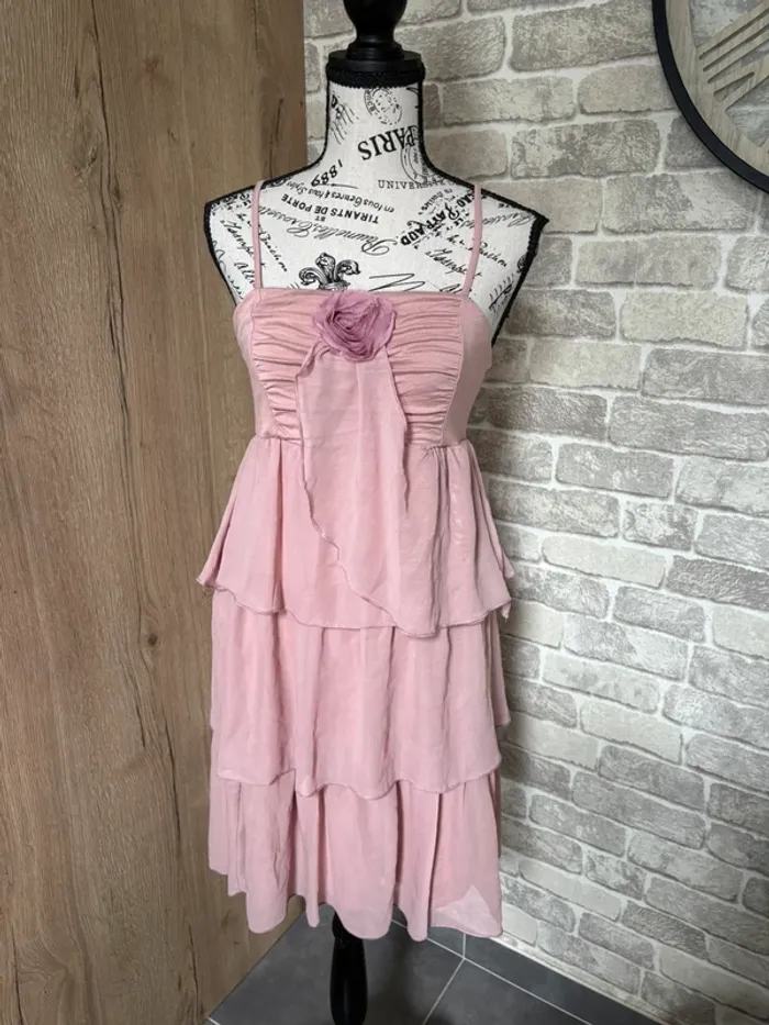 Robe bustier rose poudré romantique taille 36/38