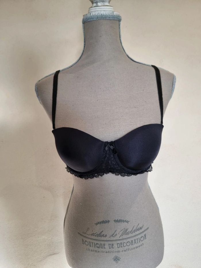 Soutien gorge - photo numéro 2