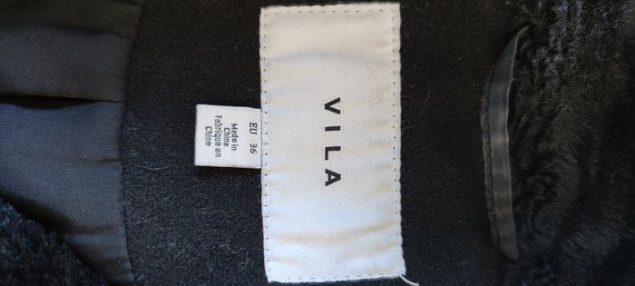 Manteau marque Villa taille 36 noir femme - très bon état - photo numéro 9