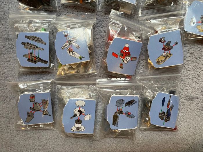 Lot de 17 surprises lego star wars thème noël - photo numéro 4