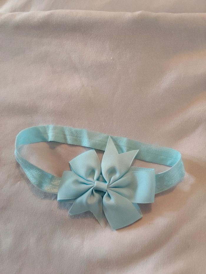 Bandeau avec nœud neuf de 3 a 14 ans