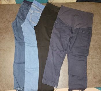 Lot 44/46 femme enceinte 