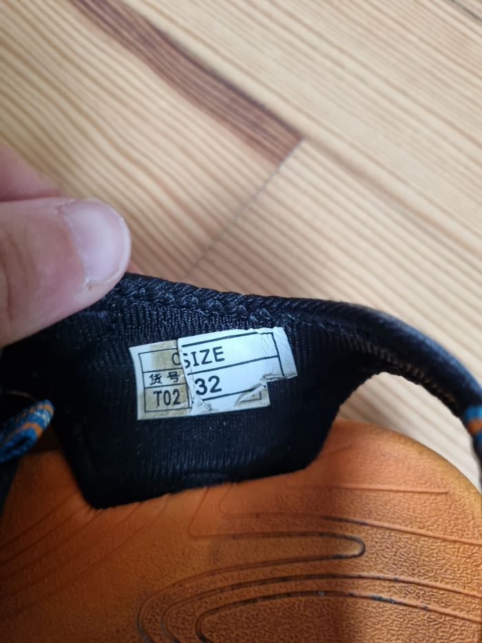 Lot chaussures - photo numéro 2