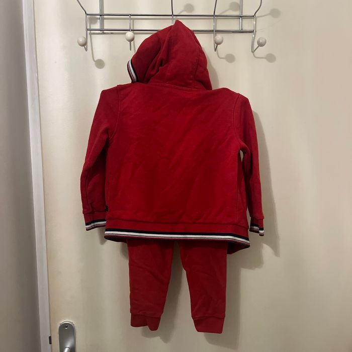 Jogging ensemble - photo numéro 4