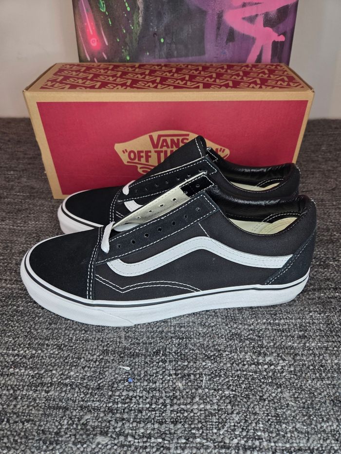 Vans Old Skool – Modèle Cuir, Neuf avec Étiquette - photo numéro 3