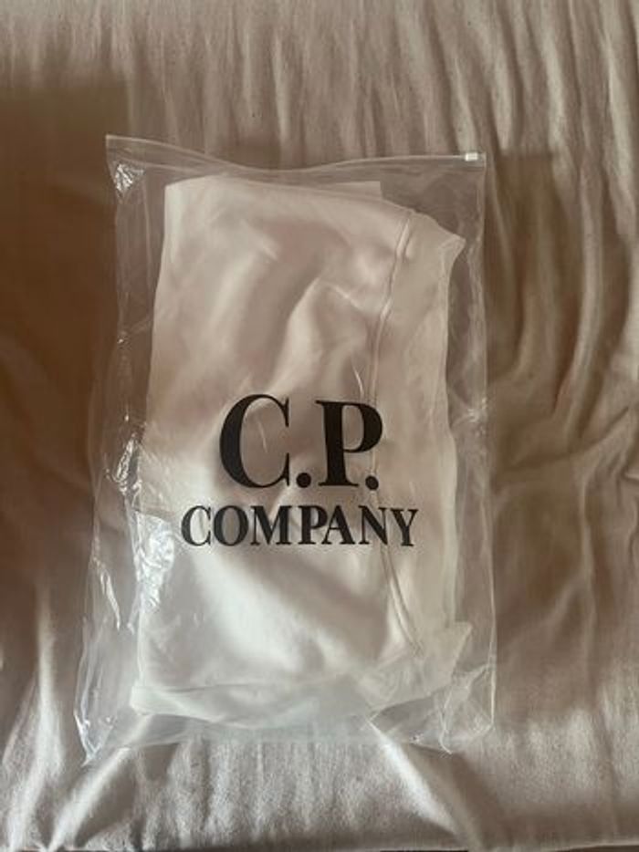 Sweatshirt C.P. Company Blanc - photo numéro 3