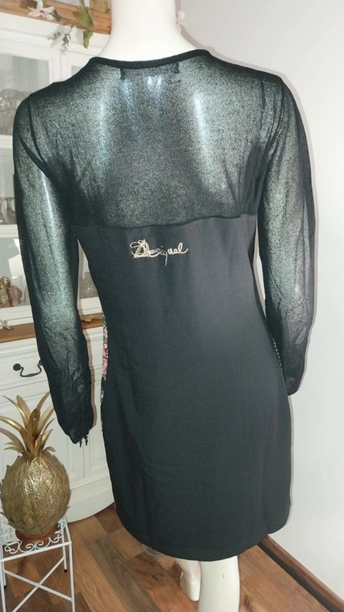 Robe midi Desigual excellent état porté 1 fois Taille 40 - photo numéro 8