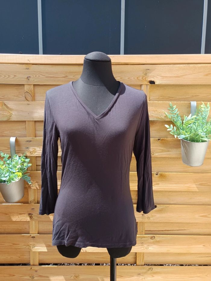 T-shirt manches 3/4 col V taille S - photo numéro 2